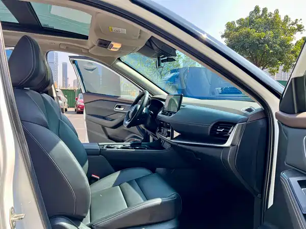 Nissan X-Trail 2023, фото 11