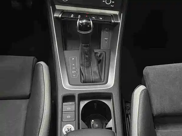 Audi Q3 2022, фото 13