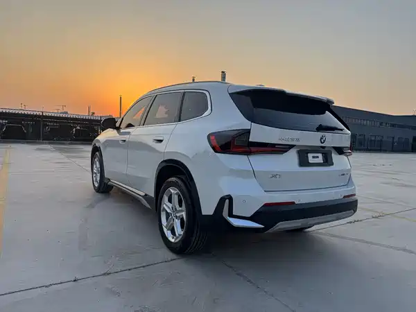 BMW X1 2023, фото 5
