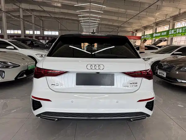Audi A3 2022, фото 5