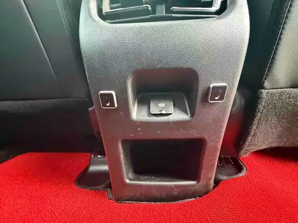 Haval M6 2023, фото 15
