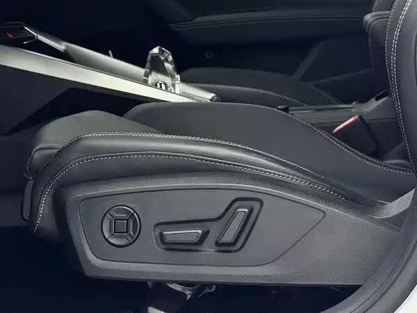 Audi A3 2022, фото 14