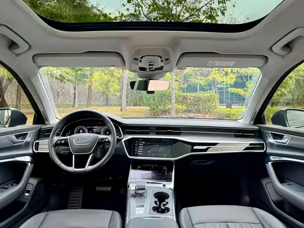 Audi A6 2022, фото 15