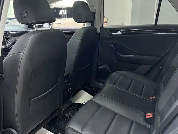 Volkswagen T-ROC 2022, фото 18