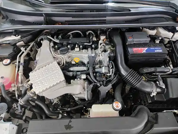 Toyota Corolla 2022, фото 19