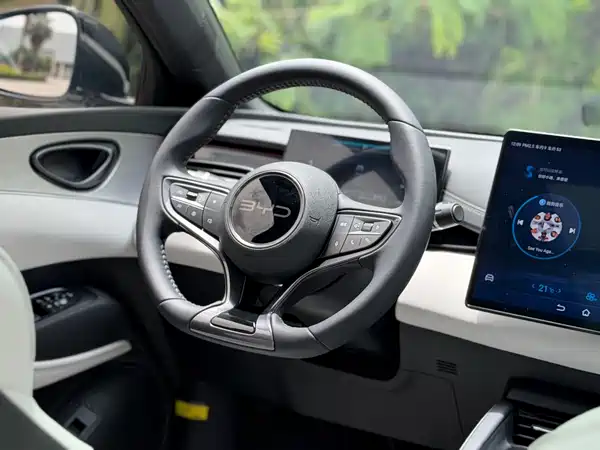 BYD Seal 06 DM-i 2024, фото 17