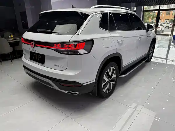Volkswagen Tayron 2023, фото 6