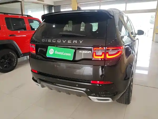 Land Rover Discovery Sport 2022, фото 5