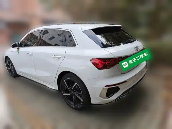 Audi A3 2024, фото 6