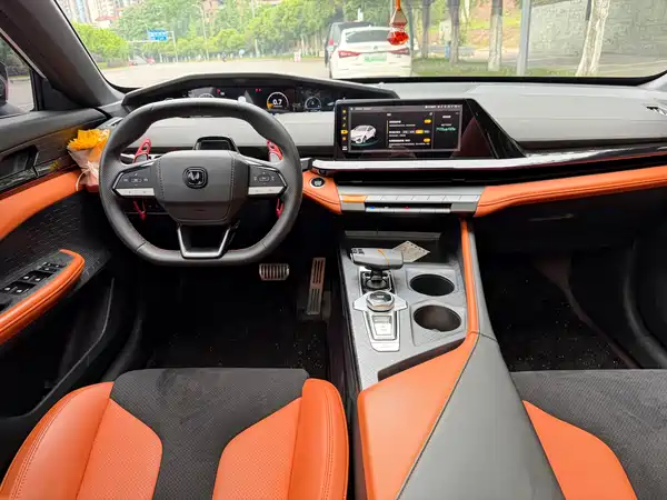 Changan UNI-V 2023, фото 9