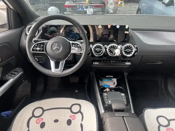 Mercedes-Benz GLA 2023, фото 5