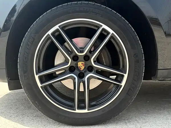 Porsche Macan 2021, фото 16