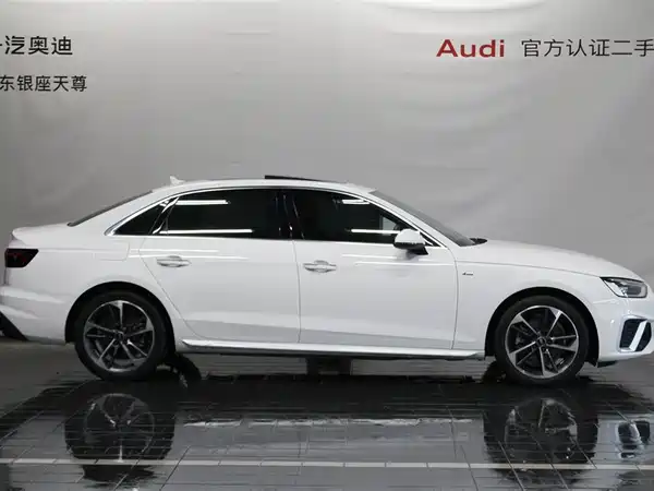 Audi A4L 2024, фото 4
