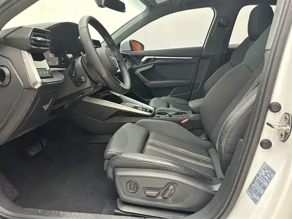 Audi A3 2022, фото 11
