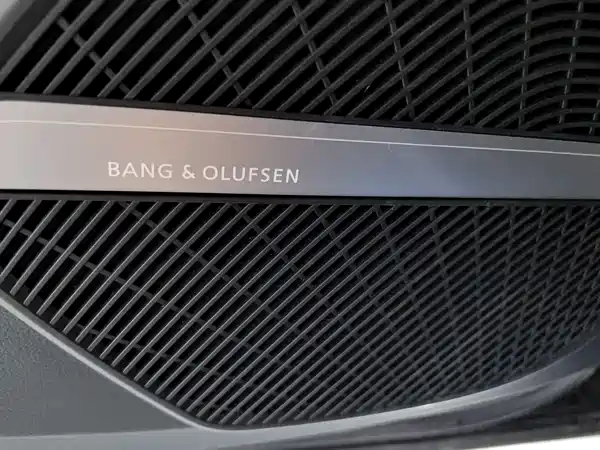 Audi Q5L 2024, фото 18