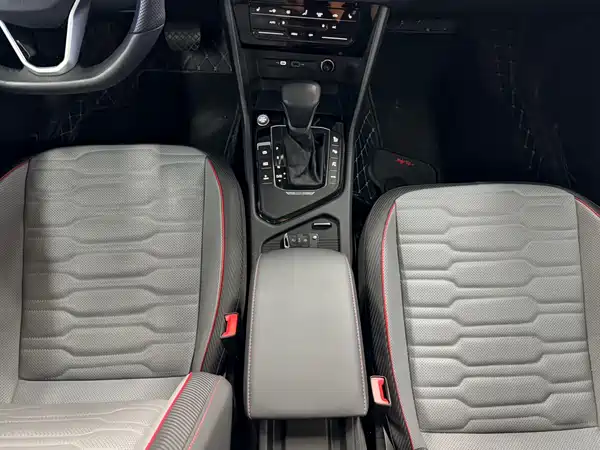 Volkswagen Tiguan L PHEV 2022, фото 15