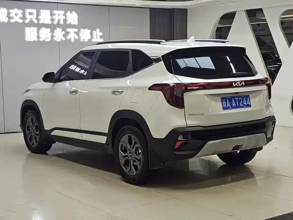Kia Seltos 2023, фото 4