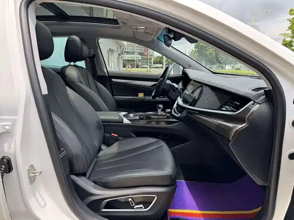 Geely Emgrand GT 2021, фото 17
