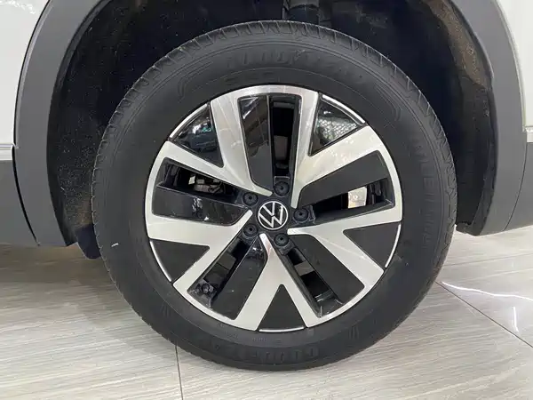 Volkswagen Tayron 2023, фото 10