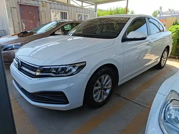 Volkswagen Bora 2021