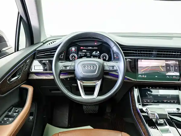 Audi Q7 2023, фото 20