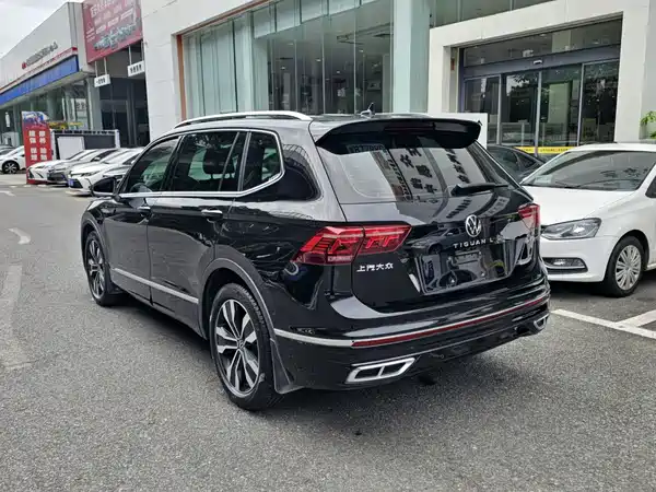 Volkswagen Tiguan L 2022, фото 15