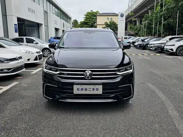 Volkswagen Tiguan L 2022, фото 2