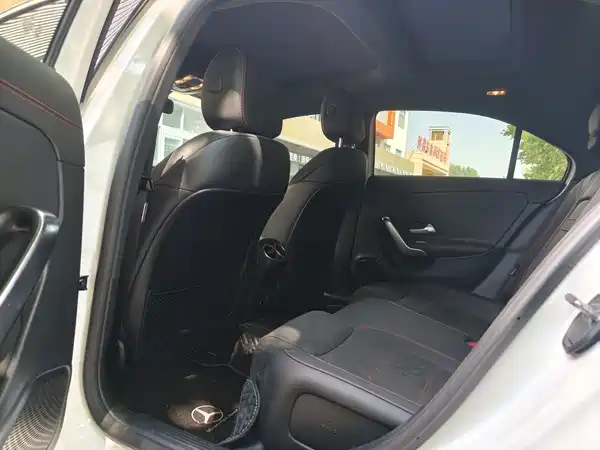 Mercedes-Benz A-Class 2024, фото 8