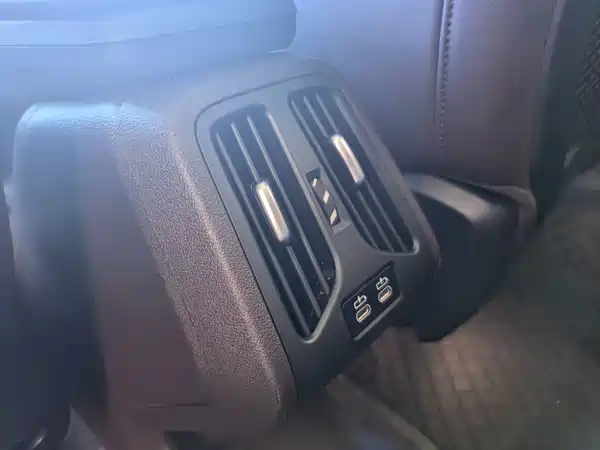 BMW X1 2024, фото 14