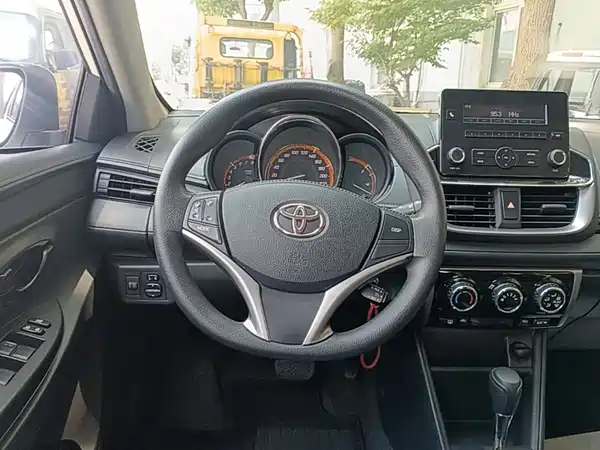 Toyota Yaris 2022, фото 10