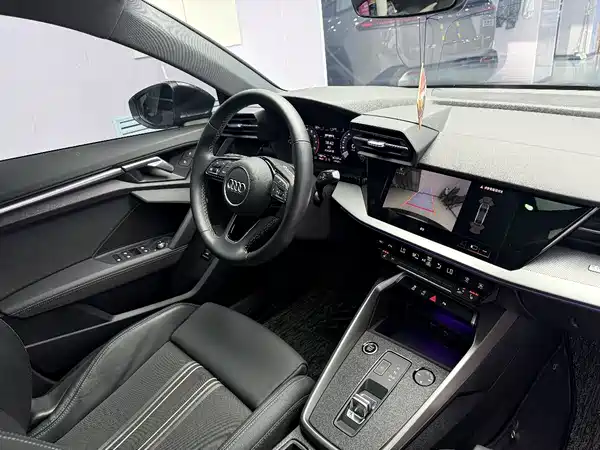 Audi A3 2023, фото 18