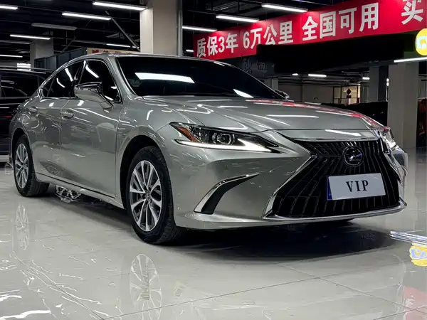 Lexus ES 2023, фото 3