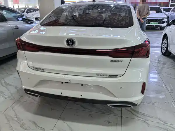 Changan Eado 2023, фото 5