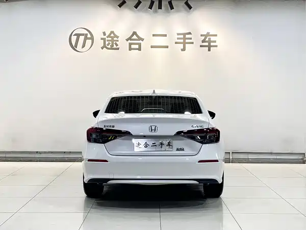 Honda Civic 2025, фото 5