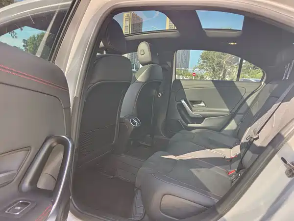 Mercedes-Benz A-Class 2024, фото 6