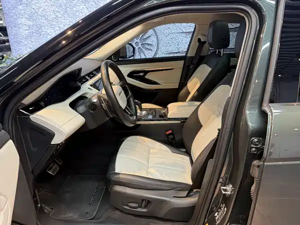 Land Rover Range Rover Evoque 2021, фото 6