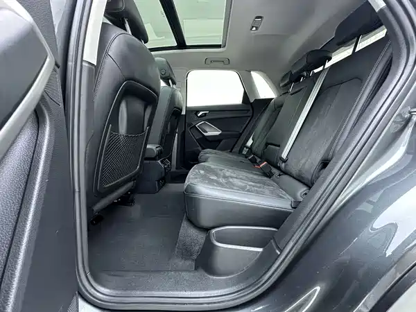 Audi Q3 2022, фото 9