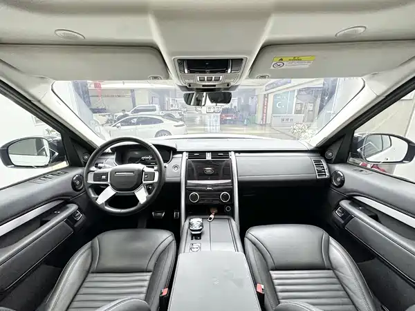 Land Rover Discovery 2021, фото 11