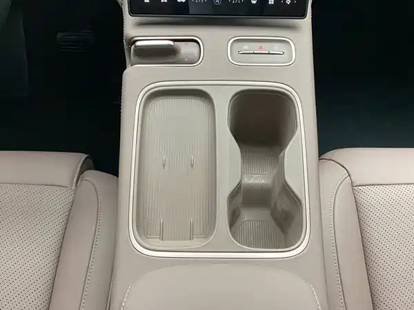 NIO EC6 2024, фото 20