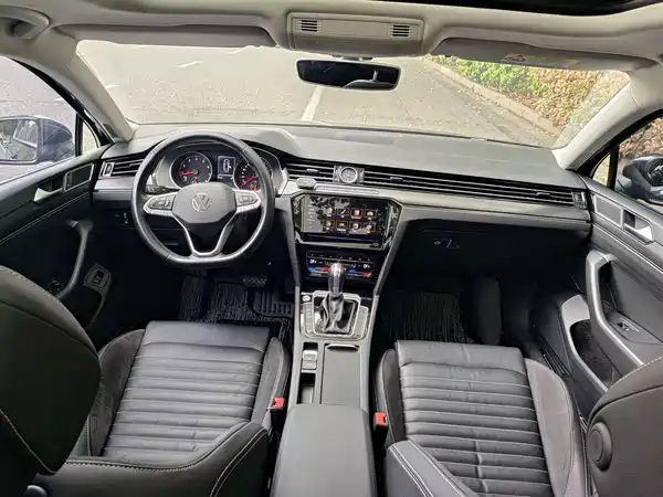 Volkswagen Magotan 2023, фото 17
