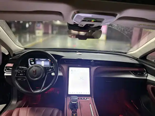 Hongqi H5 2025, фото 6
