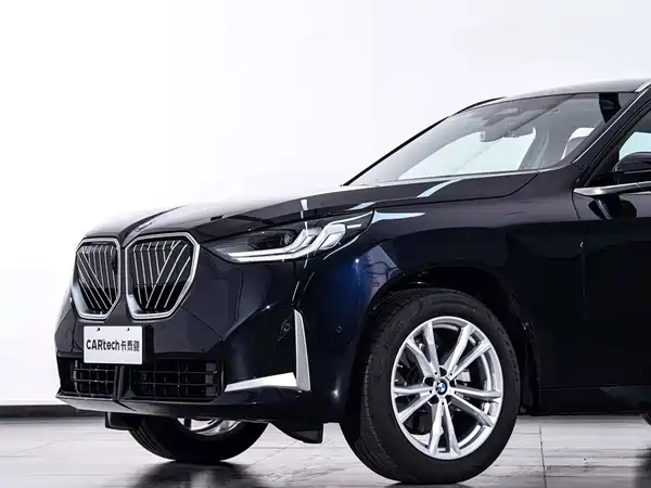 BMW X3 2025, фото 5