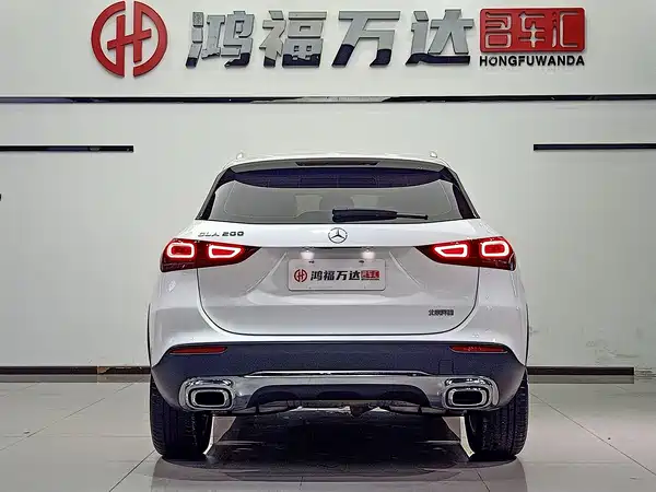 Mercedes-Benz GLA 2023, фото 5