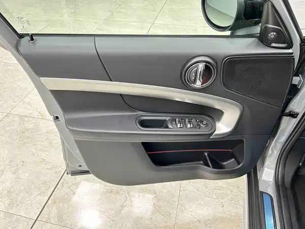 MINI COUNTRYMAN 2023, фото 15
