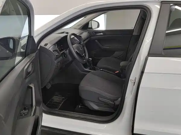 Volkswagen T-Cross 2023, фото 9