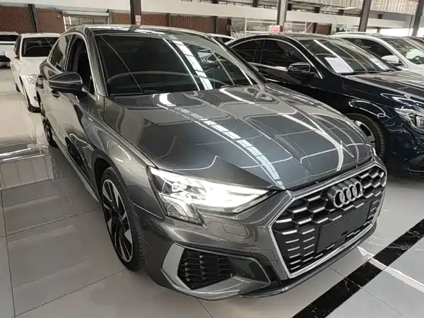 Audi A3 2024, фото 3