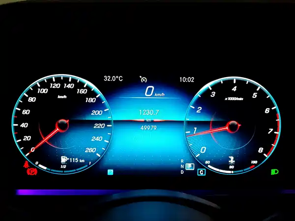 Mercedes-Benz E-Class 2022, фото 14