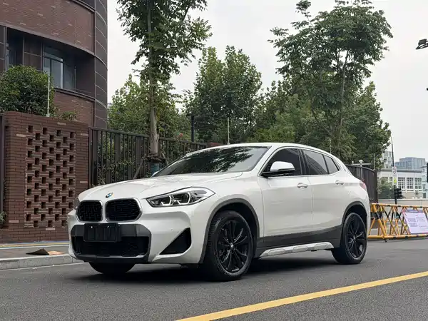 BMW X2 2023