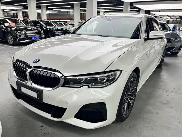 BMW 3 Series 2022