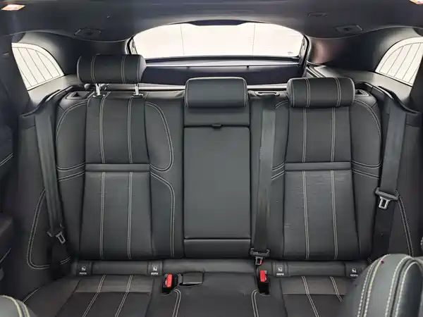 Land Rover Range Rover Velar 2022, фото 8
